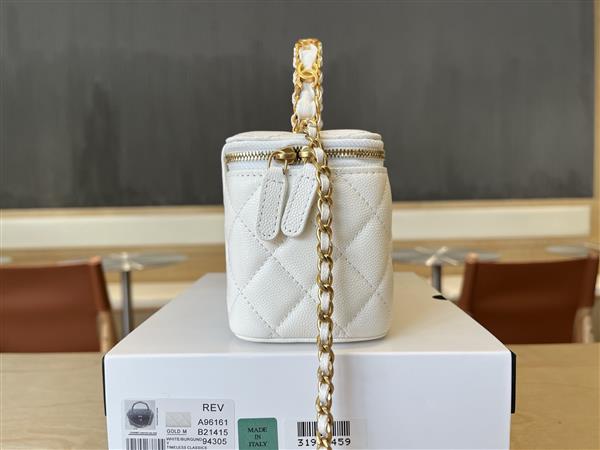 2026131222433403 600